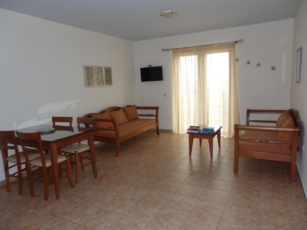 Ravdoucha Beach Studios Ravdhoúkha Екстериор снимка